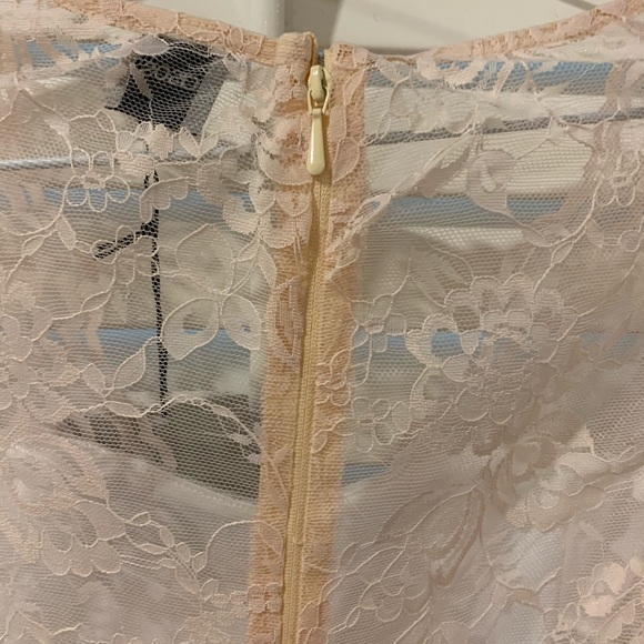 ASOS Scalloped Lace Midi Dress NWT - Picture 16 of 16